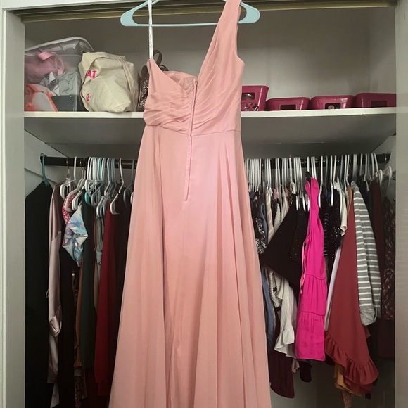 David’s Bridal Size 2 “Ballet” Bridesmaids Dress Unaltered - Picture 4 of 5